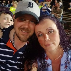 Meet your Posher, Randi